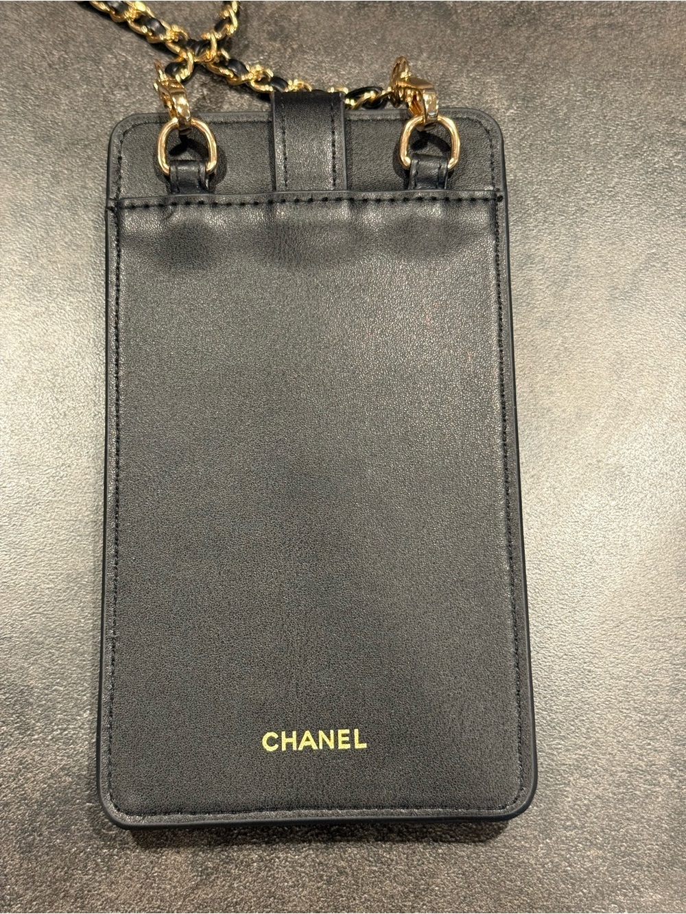 Chanel Beauty Coco Crush Phone Crossbody Bag - Picture 4 of 6